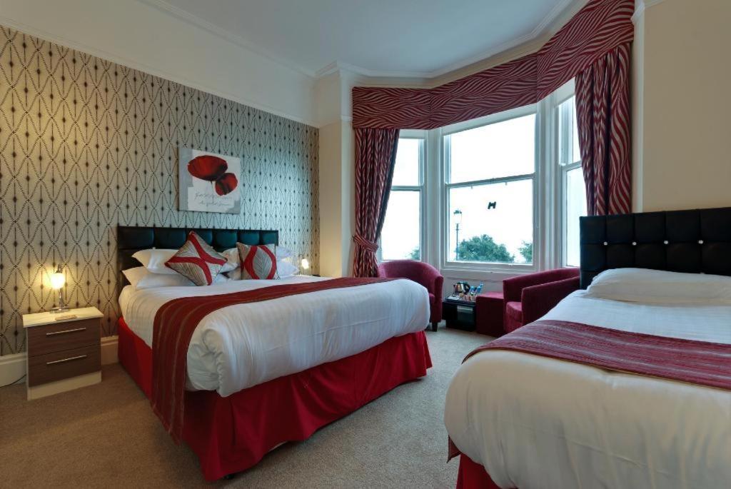 Lauriston & Lawton Court Hotel 랜디드노 외부 사진