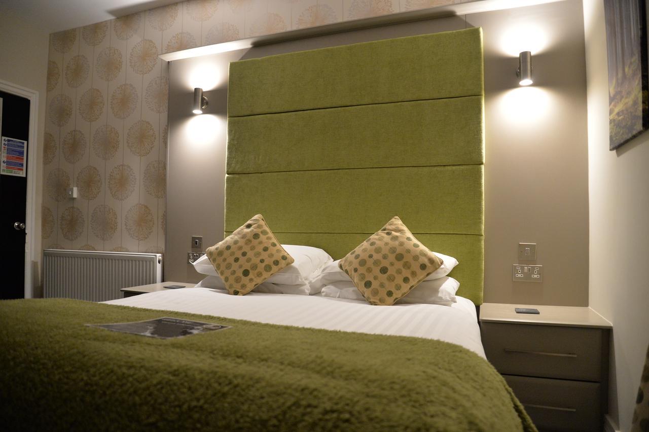 Lauriston & Lawton Court Hotel 랜디드노 외부 사진
