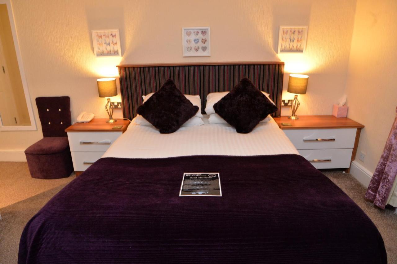 Lauriston & Lawton Court Hotel 랜디드노 외부 사진