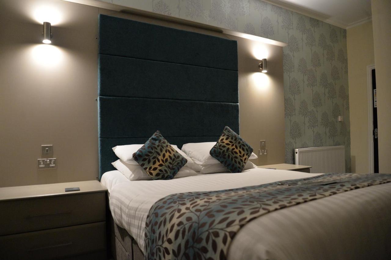 Lauriston & Lawton Court Hotel 랜디드노 외부 사진