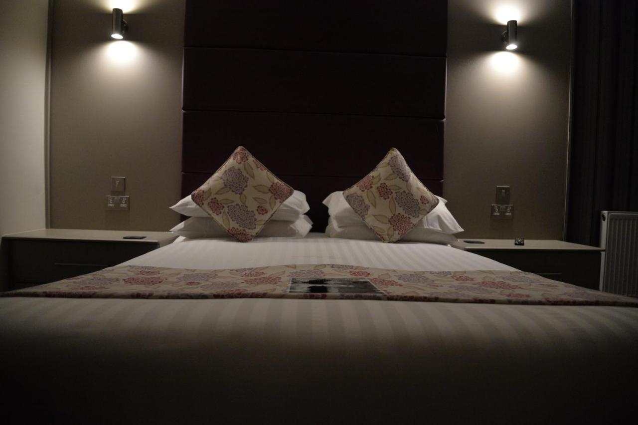Lauriston & Lawton Court Hotel 랜디드노 외부 사진