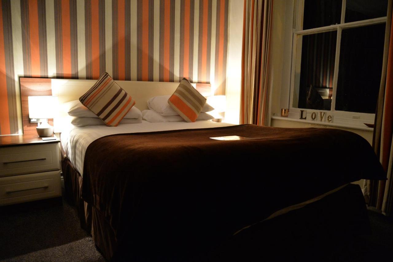 Lauriston & Lawton Court Hotel 랜디드노 외부 사진